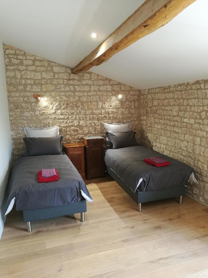 Chateau Des Loups - Les Cypres Echire Ngoại thất bức ảnh